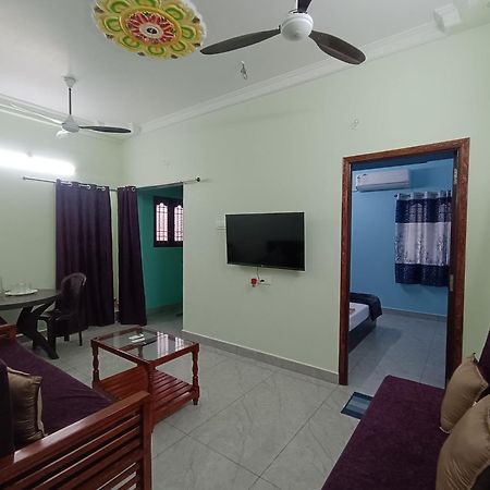 Sk Villa Homestay Pondicherry Eksteriør bilde